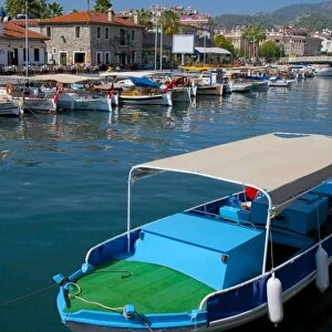 Harbour and boats, Marmaris, Anatolia, Turkey, Asia Minor, Eurasia