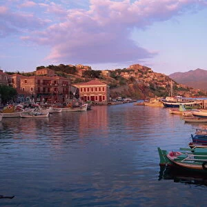 Harbour, Molyvos, Lesbos, Greek Islands, Greece, Europe