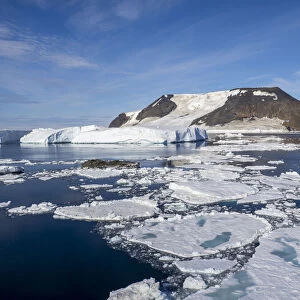 Ice chokes the waters surrounding James Ross Island and Lockyer Island, Weddell Sea, Antarctica, Polar Regions