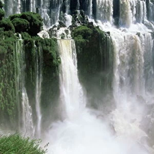 Iguassu Falls, Iguazu National Park, UNESCO World Heritage Site, Argentina, South America