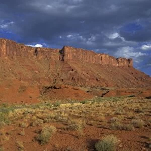 Indian Creek Valley with red sandstone cliffs in the background