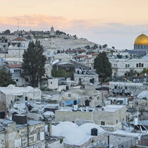 Israel, Jerusalem, View over Muslem Quarter towards Dome of the Rock