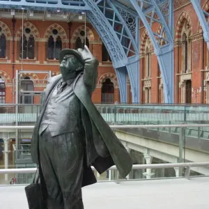 John Betjeman Statue Print, St Pancras International London John Betjeman Statue Print, St Pancras International London