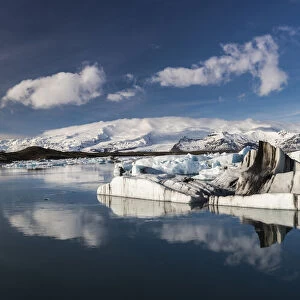 Jokulsarlon glacial lagoon, eastern Iceland, Polar Regions