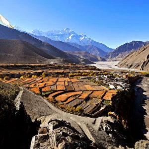 Kagbeni village and Kali Gandaki River, Mustang, Nepal, Himalayas, Asia