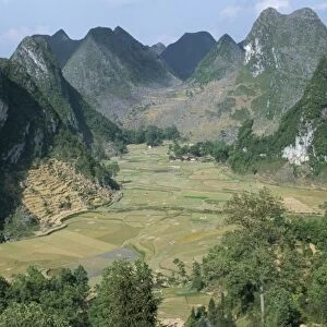 Karst limestone sceney, Ziyun, Guizhou, China, Asia