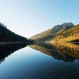 Lac de Montriond, alpine lake, Morzine, Rhone Alps, Haute Savoie, France, Europe