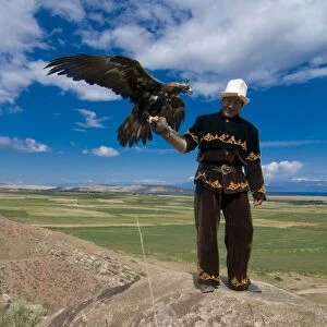 Man with his goshawk, Kyrgyzstan, Central Asia, Asia
