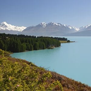 Mount Cook and Lake Pukaki, Mount Cook National Park, UNESCO World Heritage Site, Canterbury region, South Island, New Zealand, Pacific