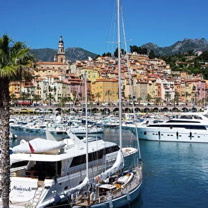 Old Town and Marina, Menton, Cote d Azur, French Riviera, Provence, France, Mediterranean, Europe