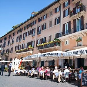 Outdoor restaurant, Piazza Navona, Rome, Lazio, Italy, Europe