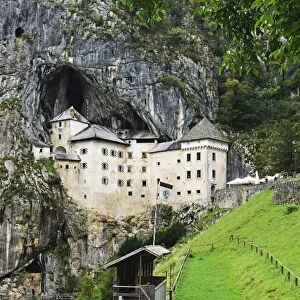 Predjama Castle (Predjamski grad), Predjama, Slovenia, Europe