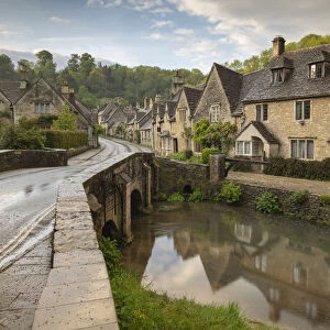 Pretty cottages in the idyllic Cotswolds village of Castle Combe, Wiltshire, England