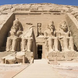 Templo de Ramsés II Patrimonio del Mundo por la UNESCO en Abu Simbel Núbia Egipto África del Norte Templo de Ramsés II Patrimonio del Mundo por la UNESCO en Abu Simbel Núbia Egipto África del Norte