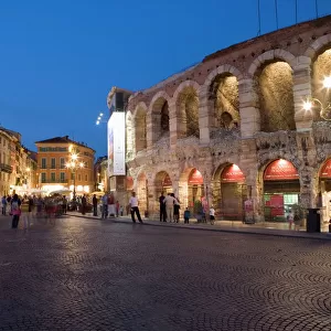 Italy Collection: Verona