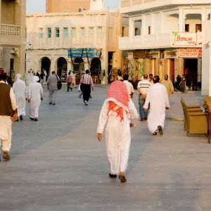 Qatar Canvas Print Collection: Doha