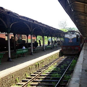 Train at platform, Kandy train station, Kandy, Sri Lanka, Asia