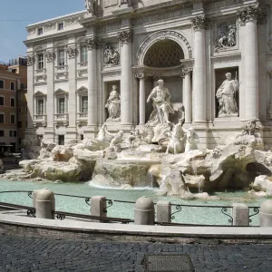 Trevi Fountain, deserted due to the 2020 Covid-19 lockdown restrictions, Rome, Lazio