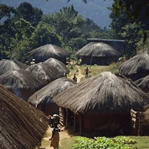 Village scene, Zomba Plateau, Malawi, Africa
