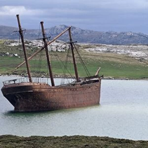 The wreck of the Lady Elizabeth, Stanley, East Falkland, Falkland Islands