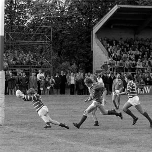 Chris Williams scores for Bridgend