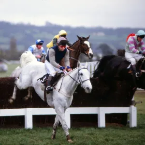 The Ultimate Collection of Sporting Images: Horse Racing
