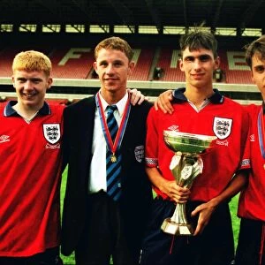 Englands Manchester United players after winning the 1993 European Under 18 Youth Tournament