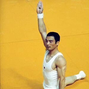 Japans Mitsuo Tsukahara at the 1976 Montreal Olympics