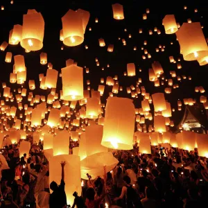 Floating Sky Lanterns during Loy Krathong, Chiang Mai, Thailand
