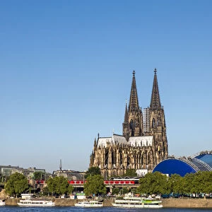 Cologne Cathedral and River Rhine, Cologne, North Rhine Westphalia, Germany