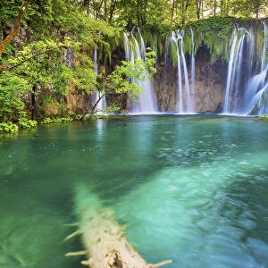 Croatia, Dalmatia, Plitvice lakes national parkk. Burget waterfall