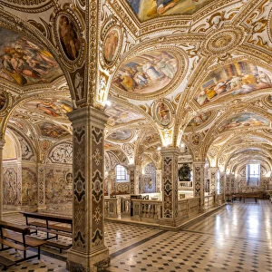 Crypt of Saint Matthew, Cathedral, Salerno, Campania, Italy