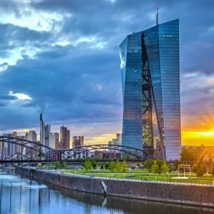 Germany, Hessen, Frankfurt Am Main, Ostend, River Main, New European Central Bank Building