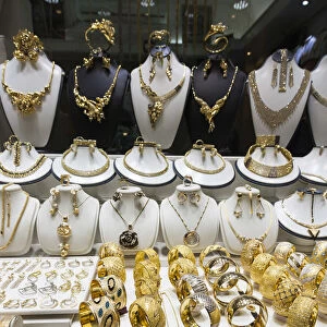 Iran, Central Iran, Esfahan, Bazar-e Honar, jewelry market