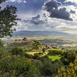 Italy, Umbria, Perugia district, Campello sul Clitunno. The Castel of Campello Alto