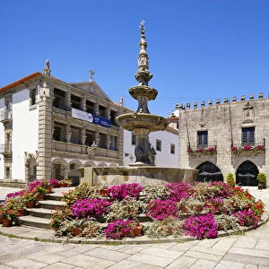 The main square of Viana do Castelo with the public fountain dating back to the 16th