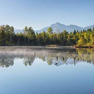 Moor Lake, Schoenramer Filz, background Staufen Group, Rupertiwinkel, Upper Bavaria