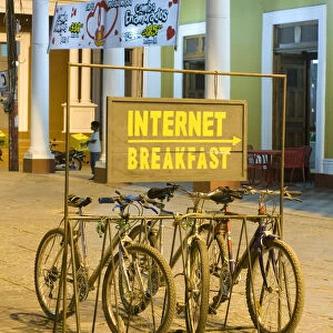 Nicaragua, Granada, Independence Plaza, Internet Cafe, Bicycles
