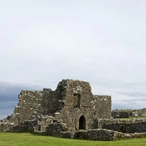 Northern Ireland, Fermanagh, Enniskillen. Tthe monastic settlement and round tower on Devenish Island in Lower