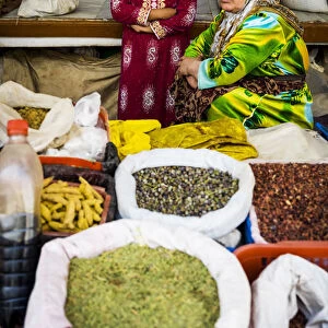 Samarkand, Uzbekistan, Central Asia. Two women in the grocery market