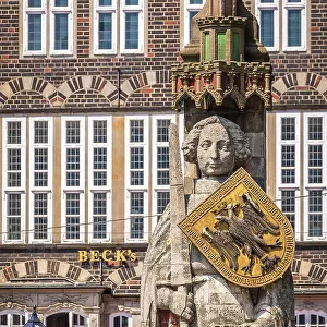 Statue of Bremer Roland on the market square, Bremen, Germany