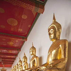 Thailand, Bangkok, Wat Pho, Buddha Statues