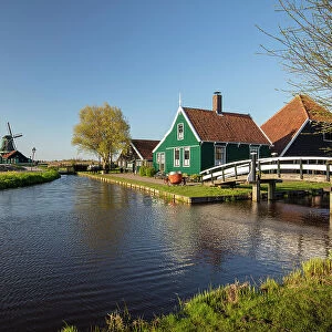 Traditional Dutch farm house, Zaanse Schans, North Holland, Netherlands