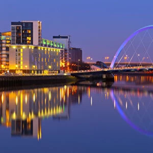 UK, Scotland, Glasgow, River Clyde and the Clyde Arc, nicknamed the Squinty Bridge