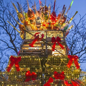 USA, New England, Massachusetts, Cape Cod, Provincetown, lobster trap Christmas Tree