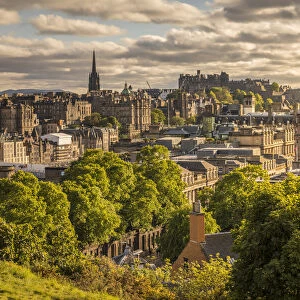View from Carlton Hill of Edinburgh Old Town, City of Edinburgh, Scotland, Great Britain