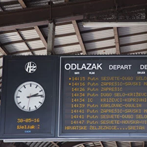 Croatia, Zagreb, Old town, Departure sign in Glavni kolodvor main railway station