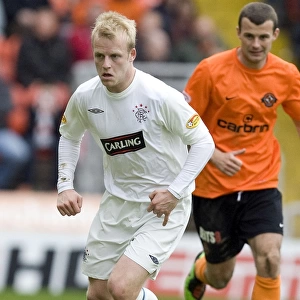 Steven Naismith Scores the Dramatic Winner for Rangers Against Dundee United in the Scottish Premier League (1-2)