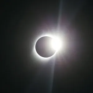 Un'eclissi solare è osservata a Coquimbo Un'eclissi solare è osservata a Coquimbo
