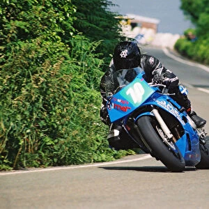 Andy Wallace (Yamaha) 2004 Lightweight 400 TT